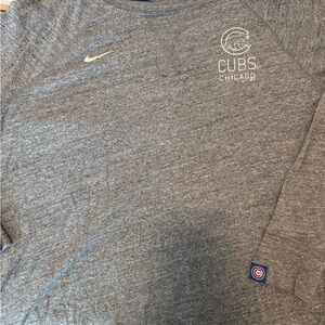 Nike Chicago Cubs Gray long sleeve
